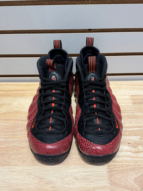 Nike Air Foamposite One Cracked Lava Sz 12