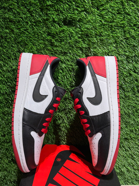 Jordan 1 Retro Low OG Black Toe (2023) Sz 7.5M