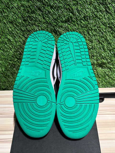 Jordan 1 Low White Lucky Green Black Sz 8.5M