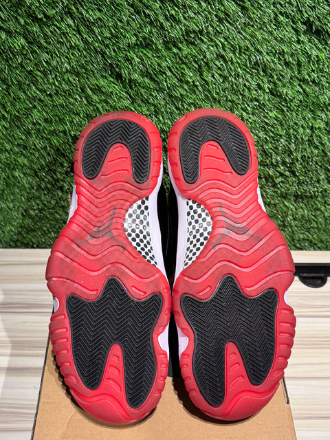 Jordan 11 Retro Playoffs Bred (2019) Sz 10M