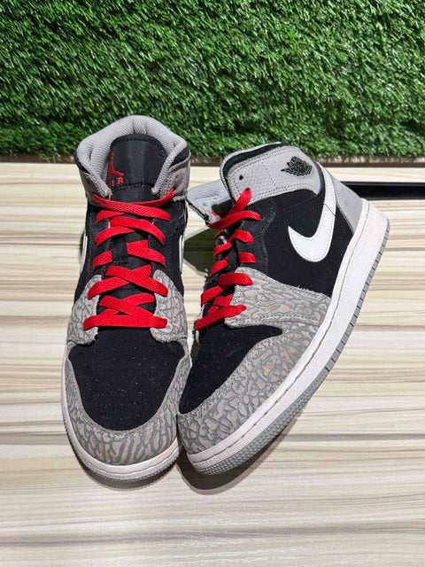 Jordan 1 Mid SE Elephant Print (GS) Sz 7Y