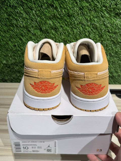Jordan 1 Low SE Twine Orange Quartz Corduroy (Women's) Sz 8.5M
