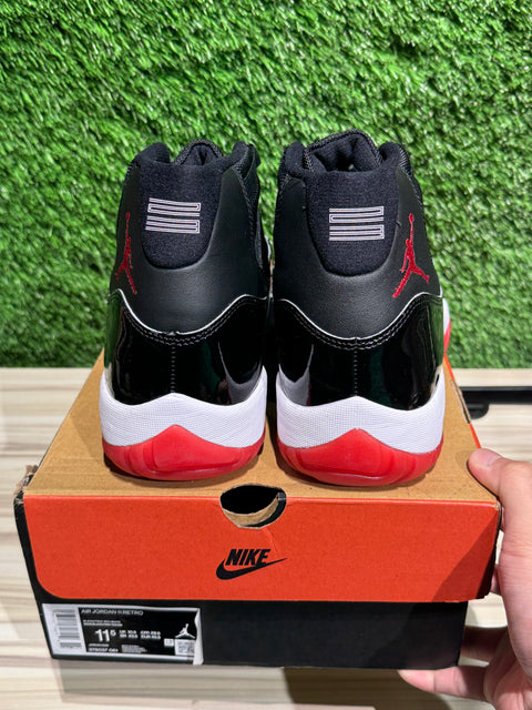 Jordan 11 Retro Playoffs Bred (2019) Sz 11.5M