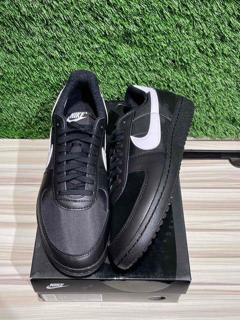Nike Field General '82 SP Black White Sz 10.5M