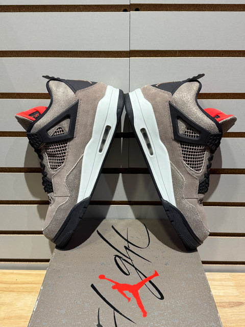 Jordan 4 Retro Taupe Haze Sz 12