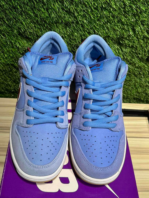 Nike SB Dunk Low Philadelphia Phillies Sz 11.5..