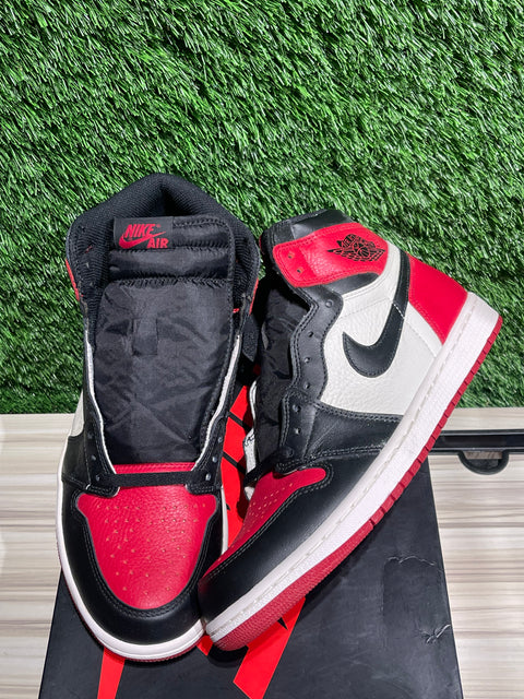 Jordan 1 Retro High Bred Toe Sz 10M