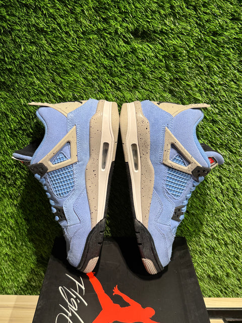 Jordan 4 Retro University Blue (GS) Sz 5.5Y