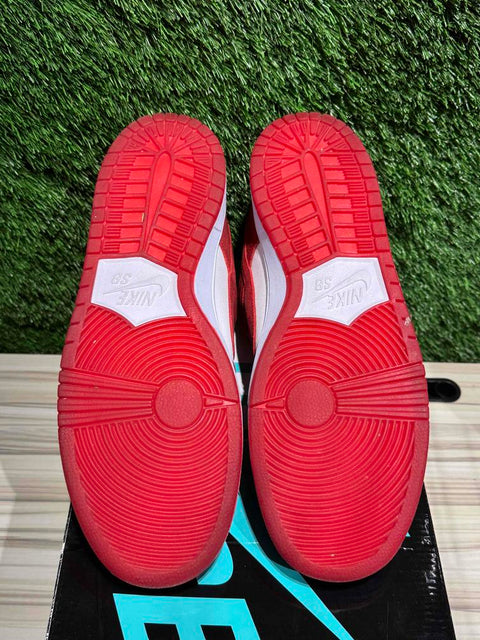 Nike SB Dunk Low Valentine's Day (2014) Sz 13..