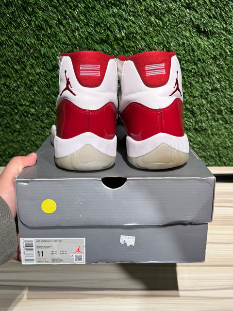 Jordan 11 Retro Cherry (2022) Sz 11