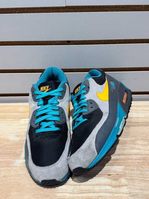 Nike Air Max 90 Winter Premium Sz 9.5