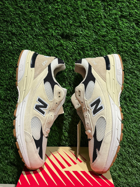 New Balance 993 MiUSA Teddy Santis Sea Salt Black Sz 9