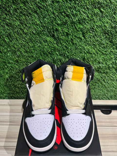 Jordan 1 Retro High White Black Volt University Gold (GS) Sz 5Y