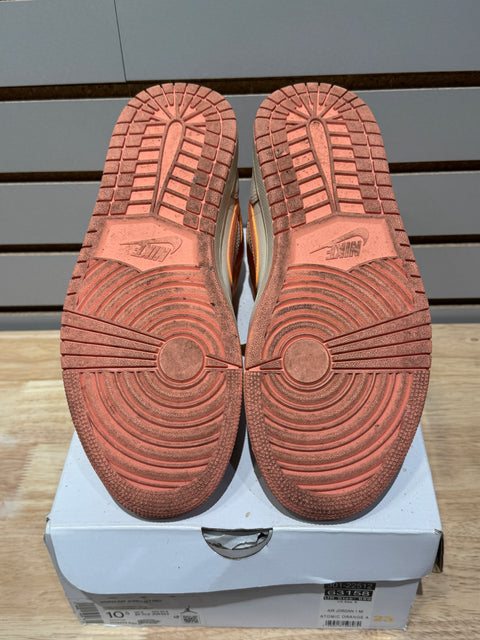 Jordan 1 Mid Apricot Orange (Women's) Sz 9M