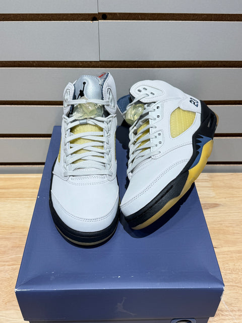 Jordan 5 Retro A Ma Maniére Dawn (Women's)