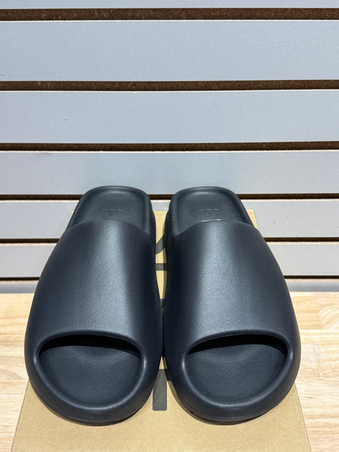 adidas Yeezy Slide Onyx Sz 7