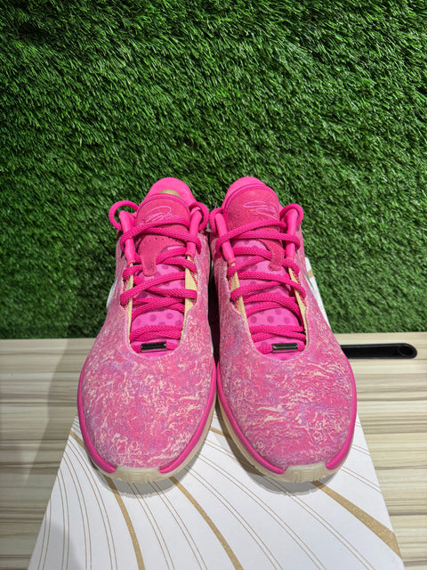 Nike LeBron 21 The World Is Your Oyster Sz 10