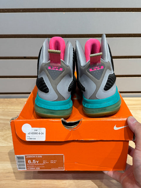 Nike LeBron 9 South Beach (GS) Sz 6.5Y