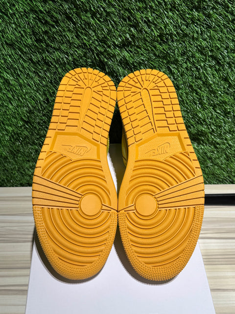 Jordan 1 Low Yellow Strike (Women's) Sz 9W/7.5M