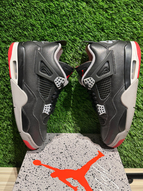 Jordan 4 Retro Bred Reimagined Sz 9M