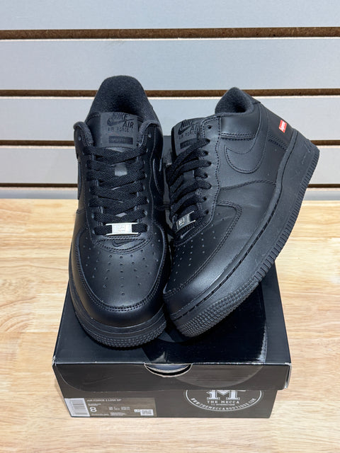 Nike Air Force 1 Low Supreme Black Sz 8