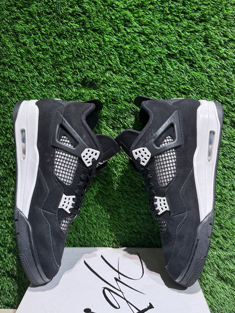 Jordan 4 Retro White Thunder Sz 12M