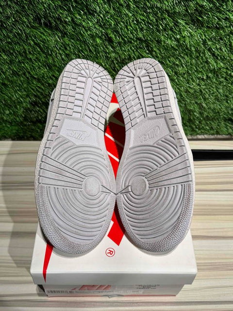 Jordan 1 Retro Low '85 Neutral Grey Sz 3.5M