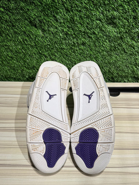 Jordan 4 Retro Metallic Purple (GS) Sz 7Y