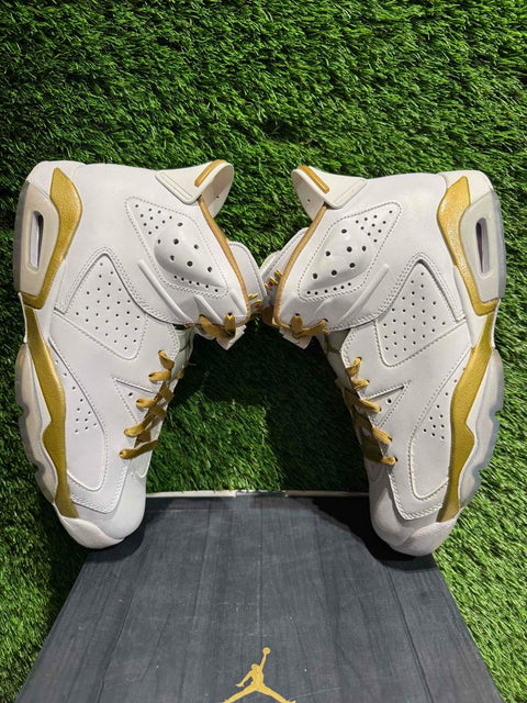 Jordan 6 Retro Golden Moments Pack (6) Sz 8.5