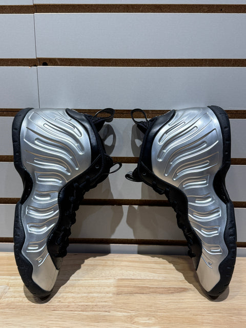 Nike Air Foamposite One Chrome Black (GS) Sz 7Y