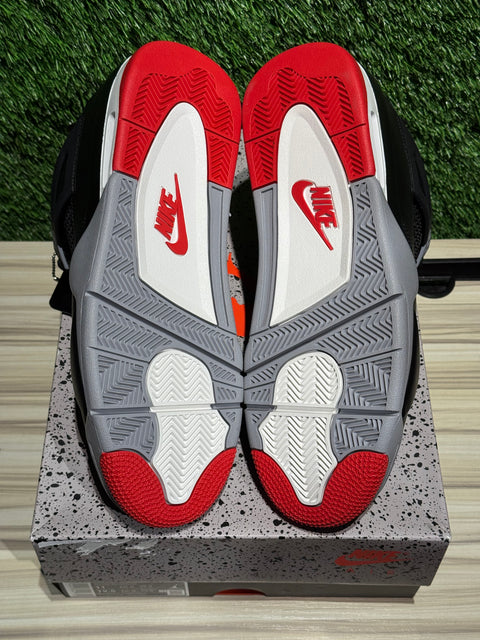 Jordan 4 Retro Bred Reimagined Sz 11M..,