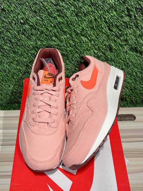Nike Air Max 1 PRM Corduroy Coral Stardust Sz 8.5M