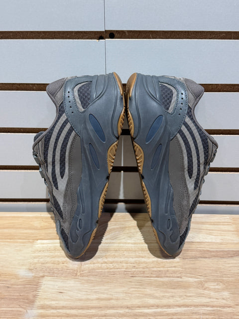 adidas Yeezy Boost 700 V2 Geode