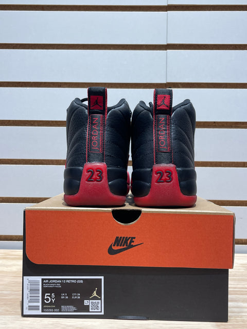 Jordan 12 Retro Flu Game (2015) (GS) Sz 5.5Y