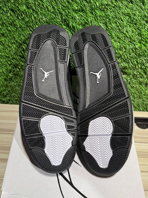 Jordan 4 Retro White Thunder Sz 12