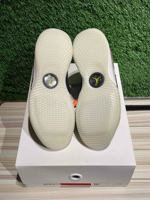 Jordan XXXIII Travis Scott Sz 10.5