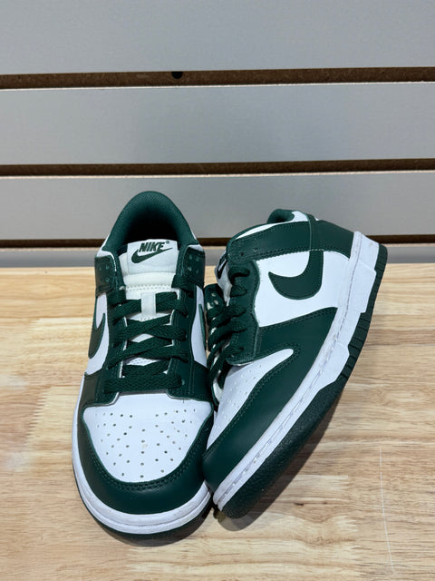 Nike Dunk Low Michigan State (GS) Sz 6Y