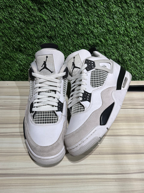 Jordan 4 Retro Military Black Sz 10.5M