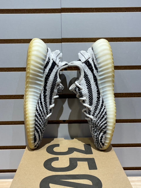 adidas Yeezy Boost 350 V2 Zebra Sz 6M
