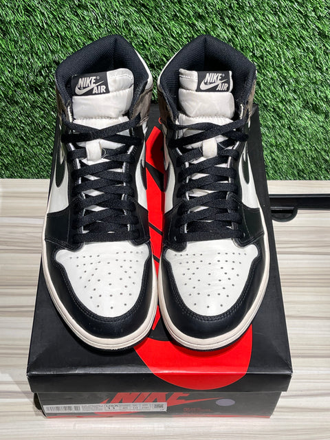 Jordan 1 Retro High Dark Mocha Sz 11M.