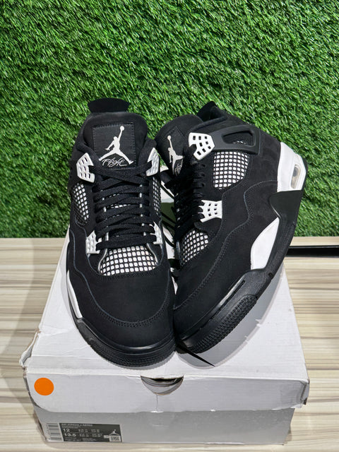 Jordan 4 Retro White Thunder Sz 12M