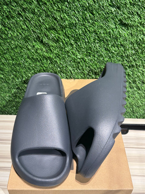 adidas Yeezy Slide Slate Grey Sz 13M