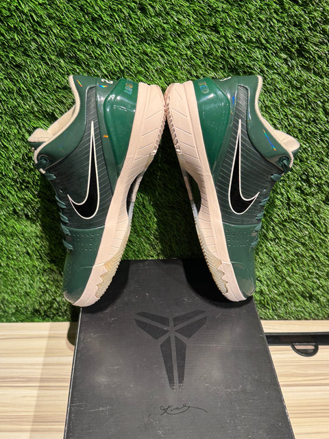 Nike Kobe 4 Protro Undefeated Milwaukee Bucks Sz 8.5