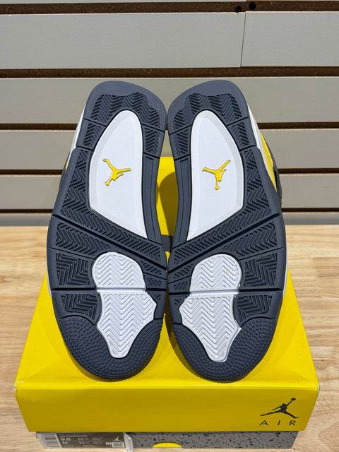 Jordan 4 Retro Lightning (2021) Sz 9.5