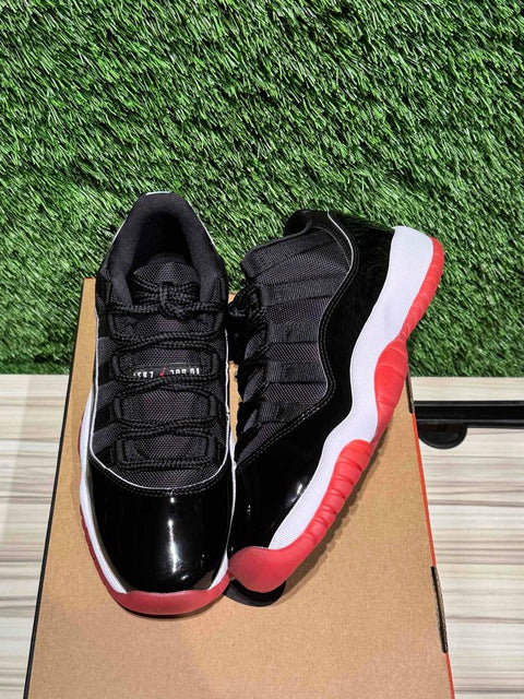 Jordan 11 Retro Low Bred (GS) (2025) Sz 6Y,