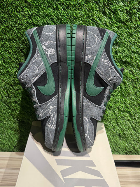 Nike SB Dunk Low There Skateboards Sz 9M
