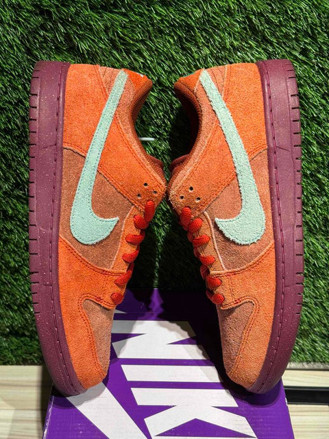 Nike SB Dunk Low Mystic Red Rosewood Sz 8.5M
