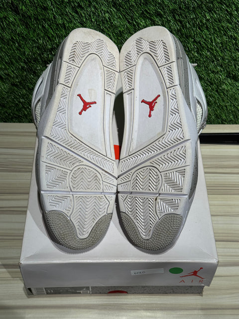 Jordan 4 Retro White Oreo (2021) Sz 11M