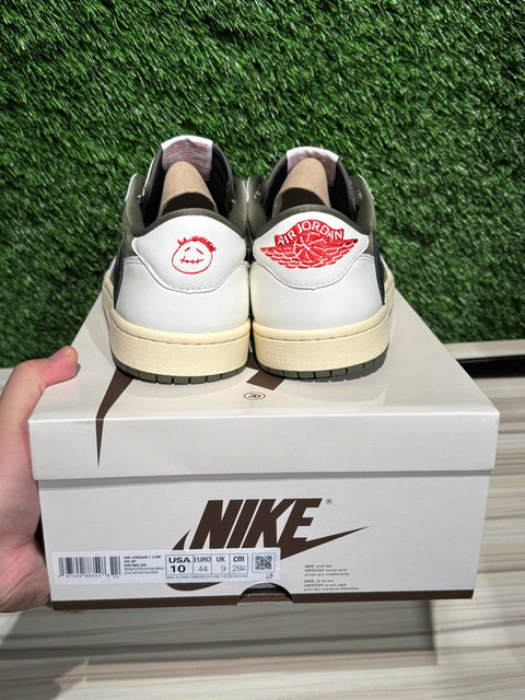 Jordan 1 Retro Low OG SP Travis Scott Medium Olive Sz 10M