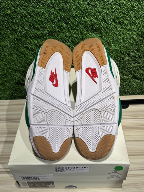 Jordan 4 Retro SB Pine Green Sz 9.5M